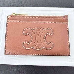 CELINE ZIPPED CARD HOLDER CUIR TRIOMPHE IN SMOOTH LAMBSKIN TAN